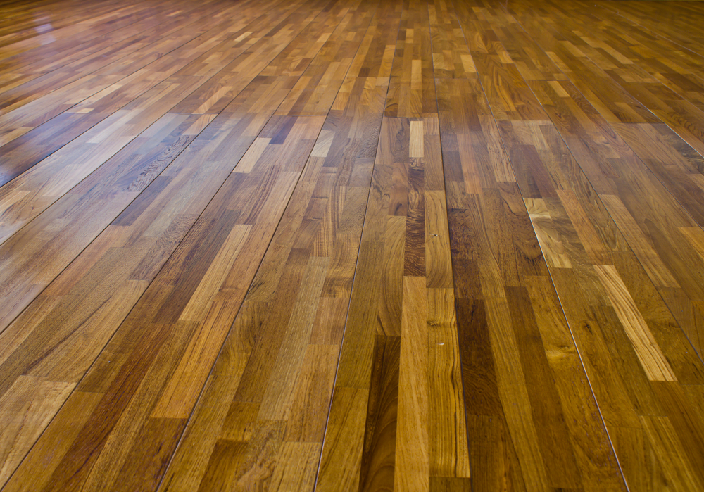 Why Vancouver, WA Homeowners Are Choosing Professional Hardwood Floor Refinishing Over Replacement in 2025